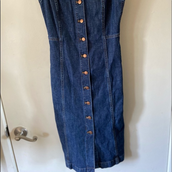 Madewell Denim Dress - Picture 4 of 13